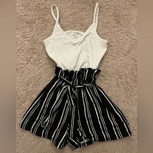 Full Circle Trends Girls Romper Size S